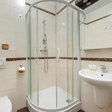Trzy Korony Blisko Plazy By Renters Appartement *