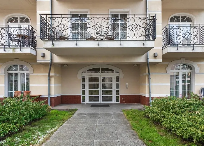 Trzy Korony Blisko Plazy By Renters Apartman Swinoujscie