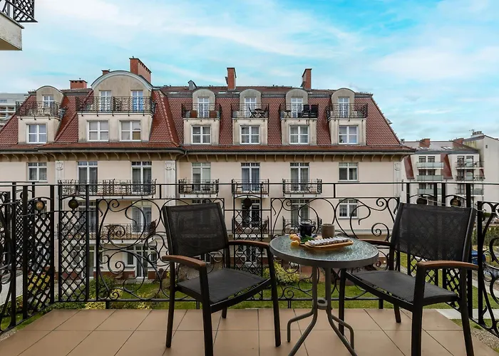 Trzy Korony Blisko Plazy By Renters Apartman