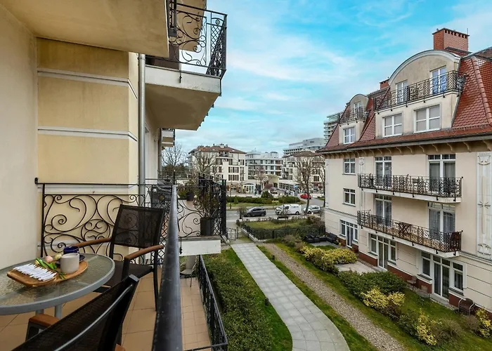 Trzy Korony Blisko Plazy By Renters Apartman Swinoujscie